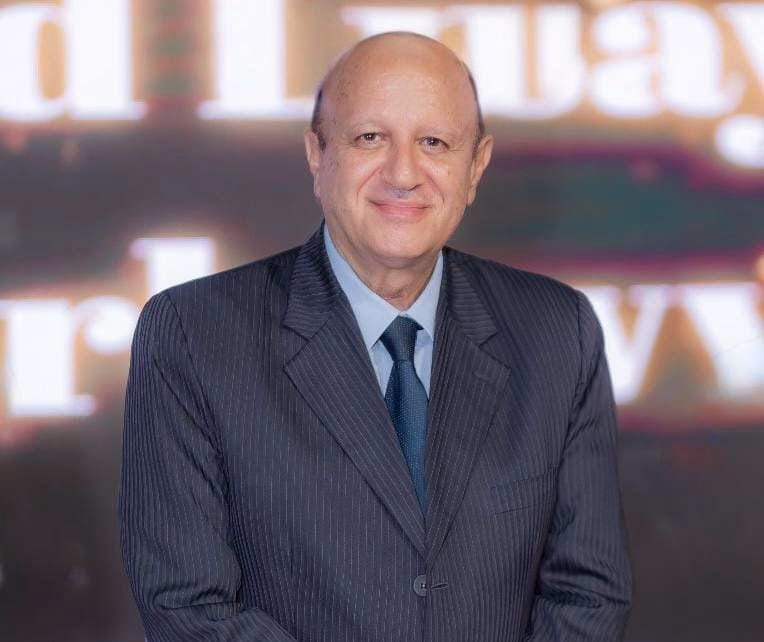 عميد المعهد